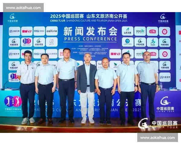 济南 “双马” 2025 焕新启幕 体育文旅融合绘就泉城新图景 济南 “双马” 2025 焕新启幕 体育文旅融合绘就泉城新图景