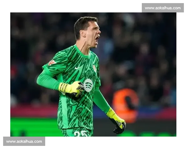 母亲揭秘：什琴斯尼本已退役，巴萨邀约改写结局