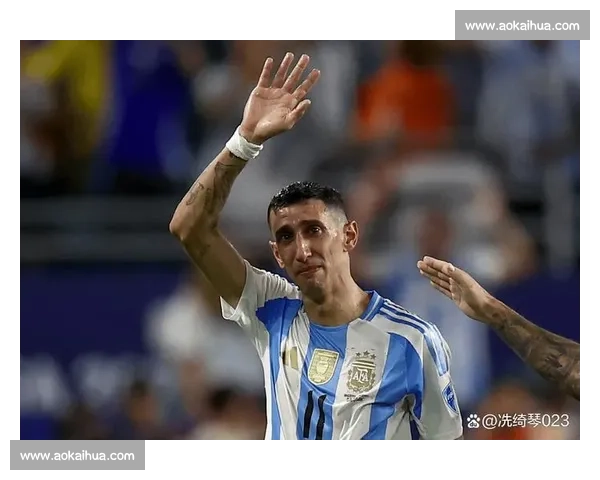 十年巴黎天使传奇：295 场造 212 球 + 19 冠，迪马利亚书写红蓝史诗